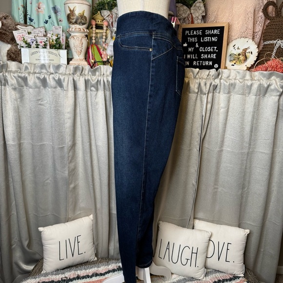 Women's Blue Jeans by Diane Gilman - Picture 4 of 11